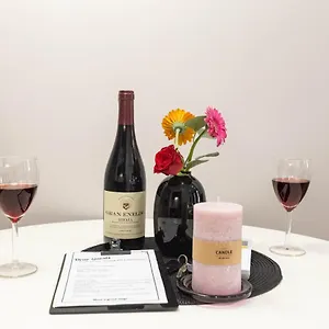 https://nola-apartments.krakowhotelspoland.com